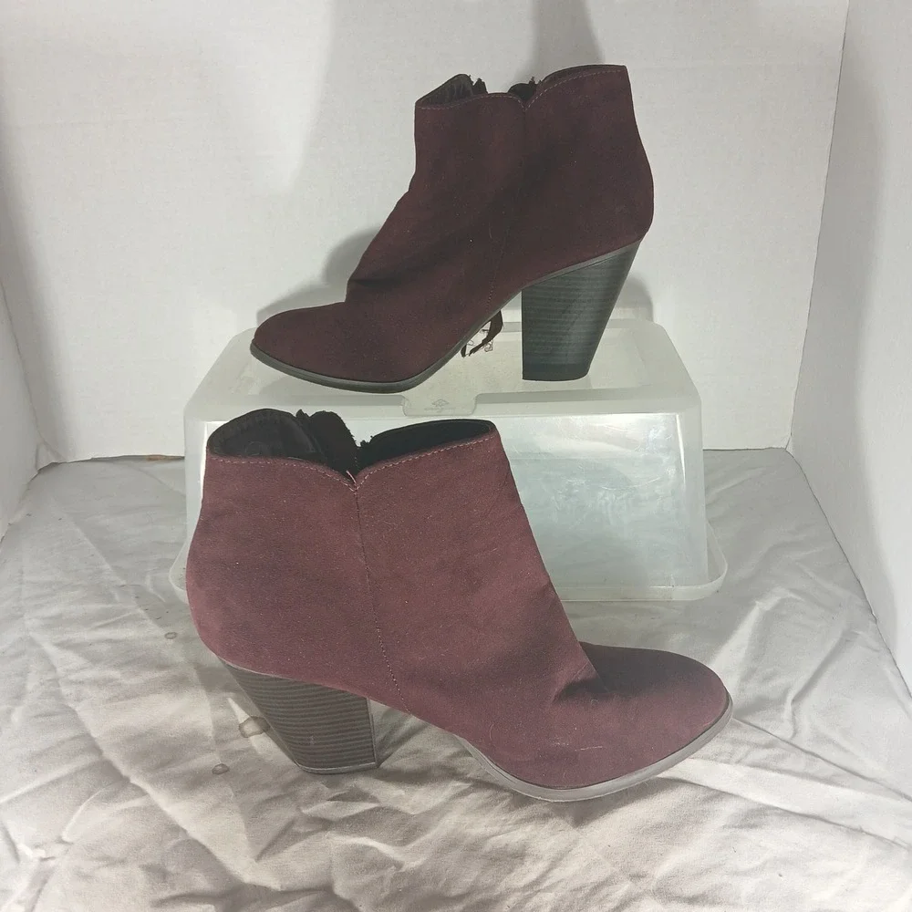 Charlotte Russe Ankle‎ Boots 7 Burgundy Faux Suede Tassel Block Heel Booties